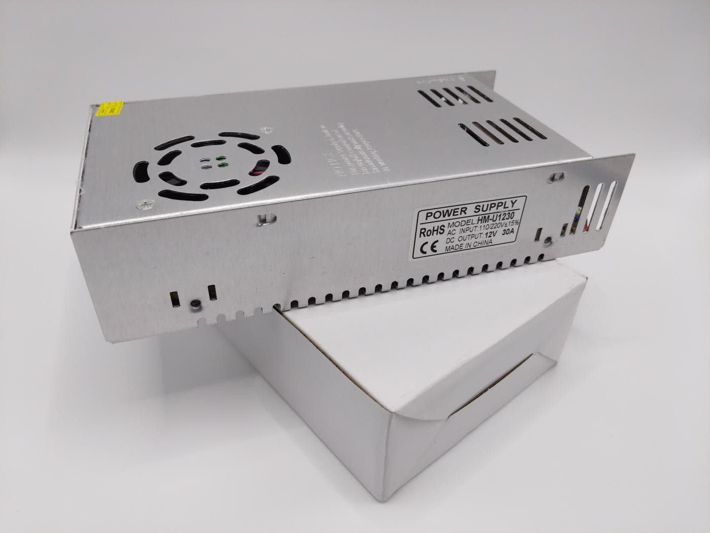 SURSA ALIMENTARE 360W 12V CARCASA METAL CU VENTILATOR