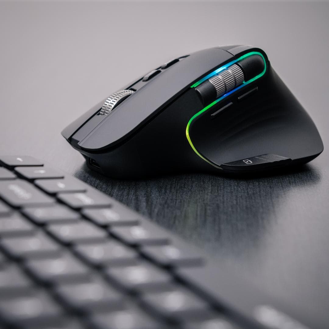 Mouse wireless Tellur Shade, silent click, rezolutie maxima 3200 DPI, iluminare RGB, negru