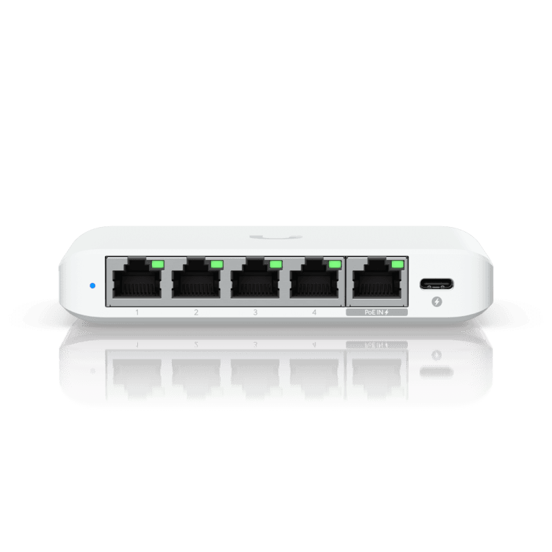 Ubiquiti USW-Flex-2.5G-5, 5 porturi RJ45 1/2.5 GbE, capacitate 25 Gbps, 1 adaptor de alimentare AC, 5V DC, 1A, 1 PoE (PairA 1, 2+; 3, 6-)(PairB 4, 5+; 7, 8-), dimensiuni 117.1 x 90 x 21.2 mm (4.6 x 3.5 x 0.8")